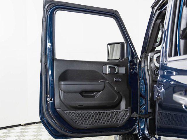 new 2025 Jeep Wrangler car, priced at $37,950