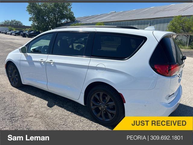 used 2019 Chrysler Pacifica car, priced at $25,900