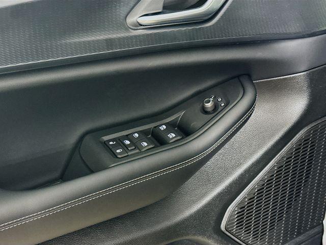 new 2025 Jeep Grand Cherokee L car, priced at $38,920
