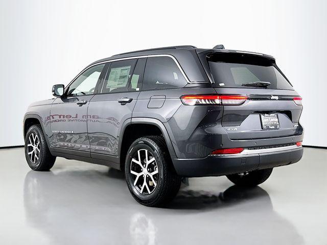 new 2025 Jeep Grand Cherokee car, priced at $39,495