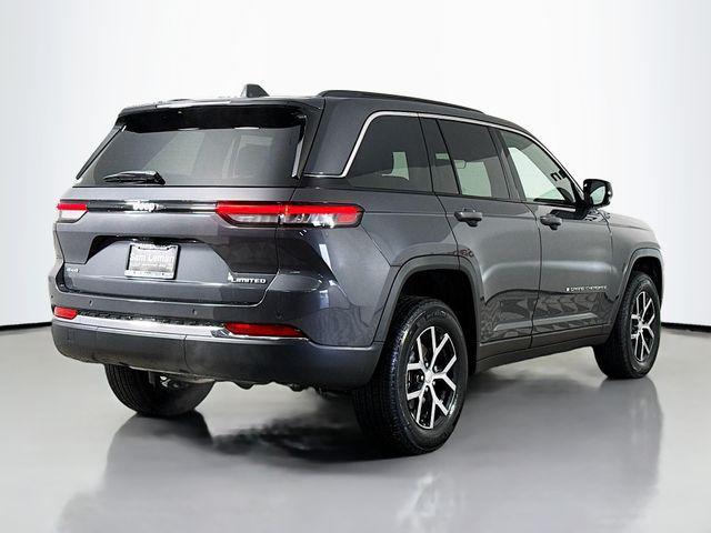 new 2025 Jeep Grand Cherokee car, priced at $39,495