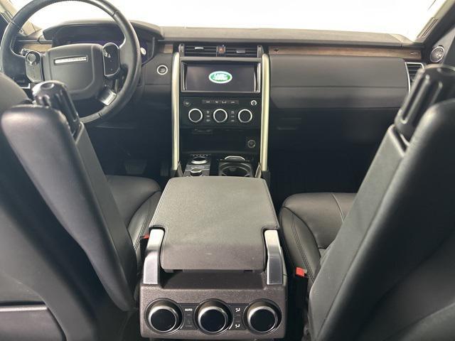 used 2019 Land Rover Discovery car, priced at $27,995