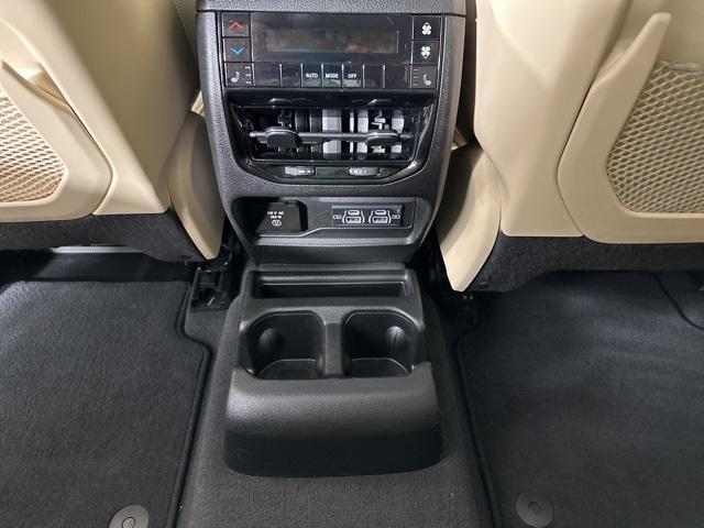 used 2021 Jeep Grand Cherokee L car, priced at $30,995