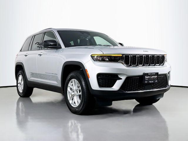 new 2025 Jeep Grand Cherokee car, priced at $37,170