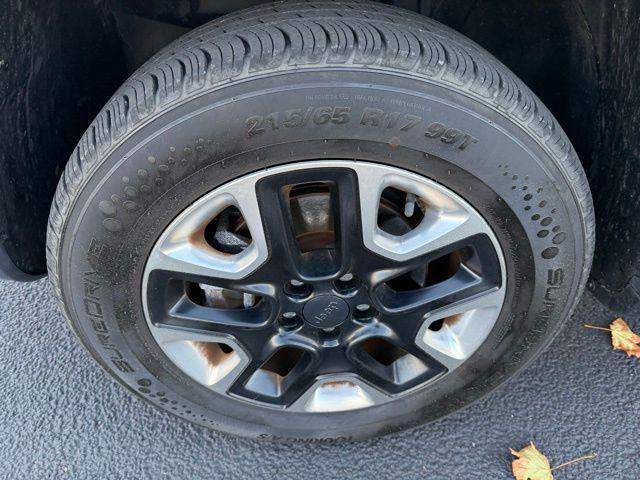 used 2018 Jeep Compass car, priced at $16,495