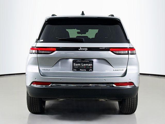 new 2025 Jeep Grand Cherokee car, priced at $43,010