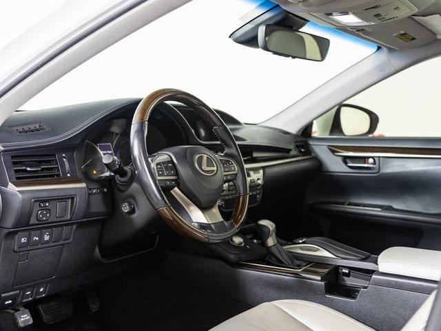 used 2016 Lexus ES 350 car, priced at $21,795