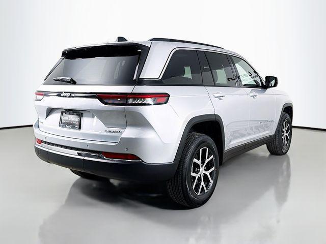 new 2025 Jeep Grand Cherokee car, priced at $43,010