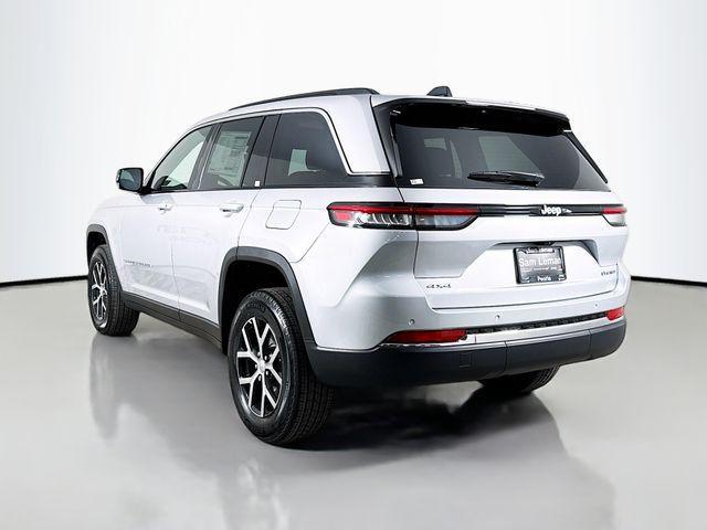 new 2025 Jeep Grand Cherokee car, priced at $43,010