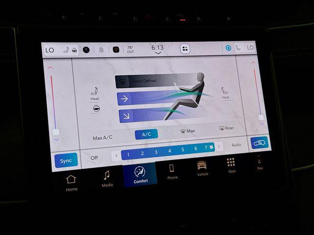 new 2025 Jeep Grand Cherokee car, priced at $43,010