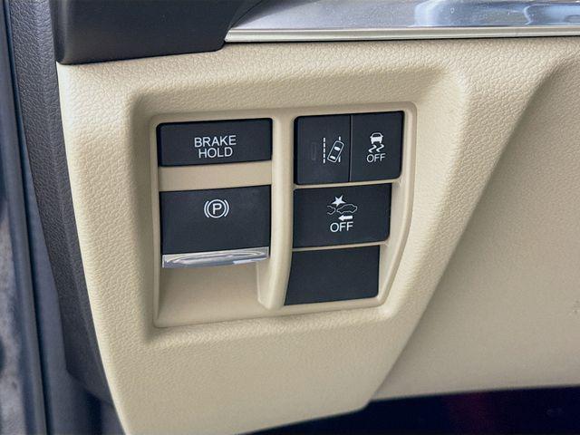 used 2020 Acura MDX car, priced at $24,500