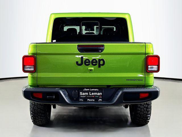 new 2025 Jeep Gladiator car, priced at $41,355