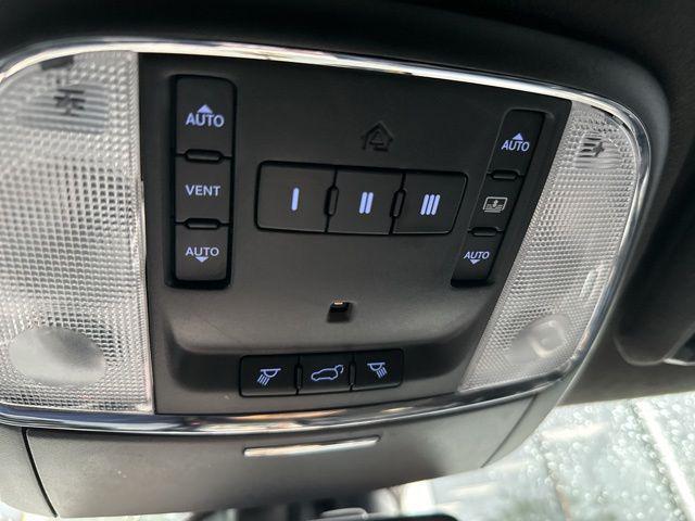 used 2015 Jeep Grand Cherokee car, priced at $14,445
