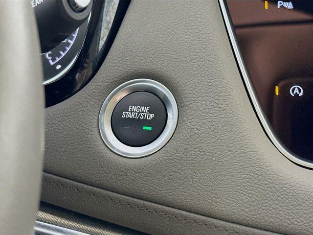 used 2021 Cadillac XT5 car, priced at $26,200