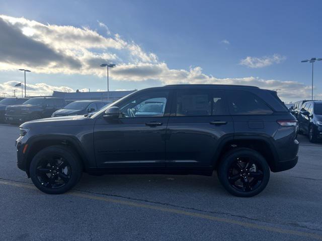 new 2025 Jeep Grand Cherokee car, priced at $50,831