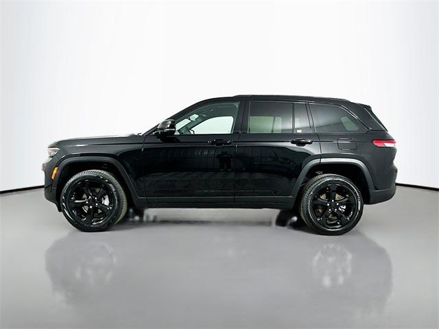 new 2025 Jeep Grand Cherokee car, priced at $47,960