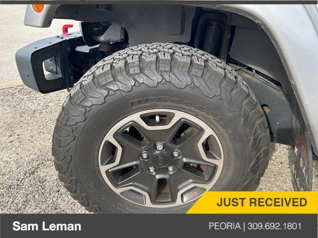 used 2013 Jeep Wrangler Unlimited car, priced at $17,250