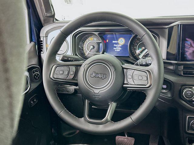 new 2025 Jeep Wrangler car, priced at $43,545