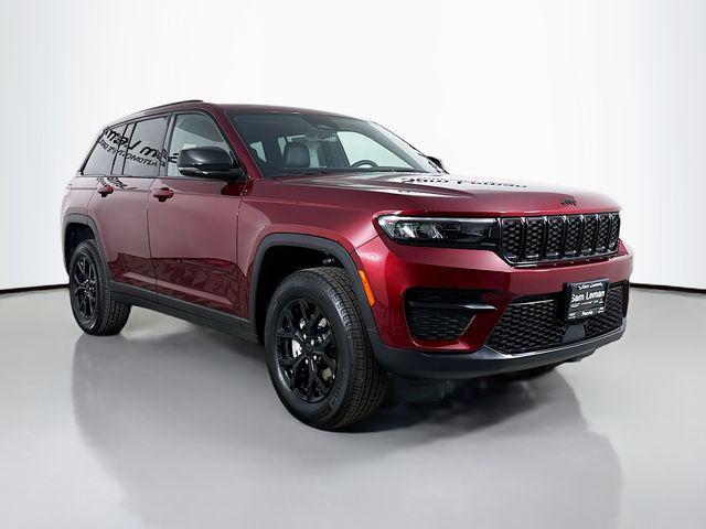 new 2025 Jeep Grand Cherokee car, priced at $39,230