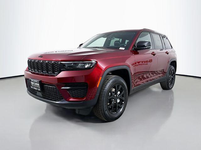 new 2025 Jeep Grand Cherokee car, priced at $38,230
