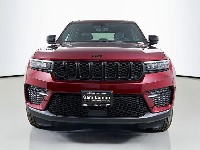 new 2025 Jeep Grand Cherokee car, priced at $38,230
