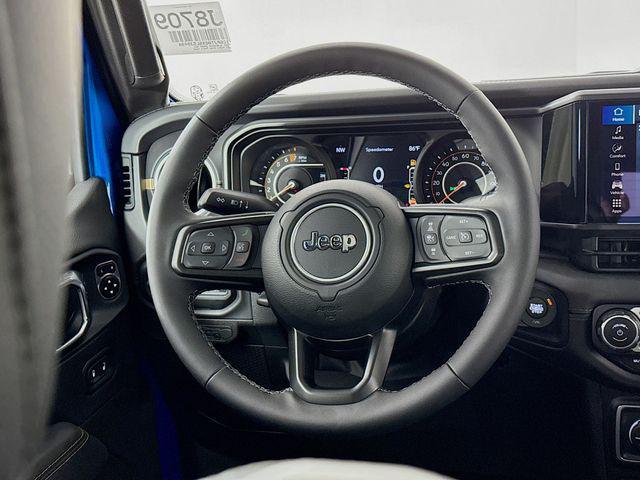 new 2025 Jeep Gladiator car, priced at $41,355