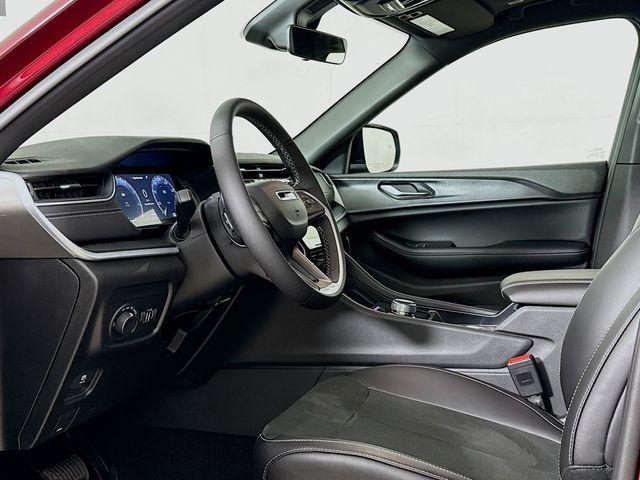 new 2025 Jeep Grand Cherokee L car, priced at $41,725