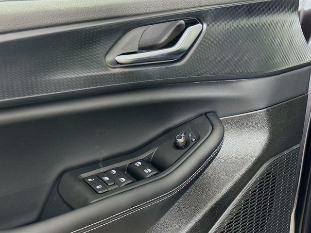 new 2025 Jeep Grand Cherokee L car, priced at $38,920