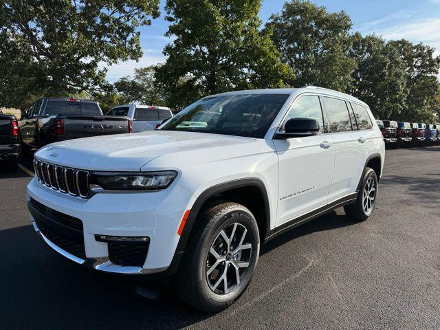 new 2025 Jeep Grand Cherokee L car, priced at $42,265