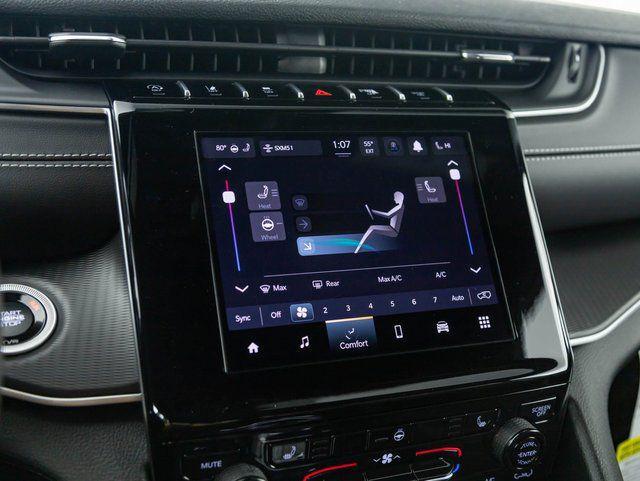 new 2025 Jeep Grand Cherokee car, priced at $38,530