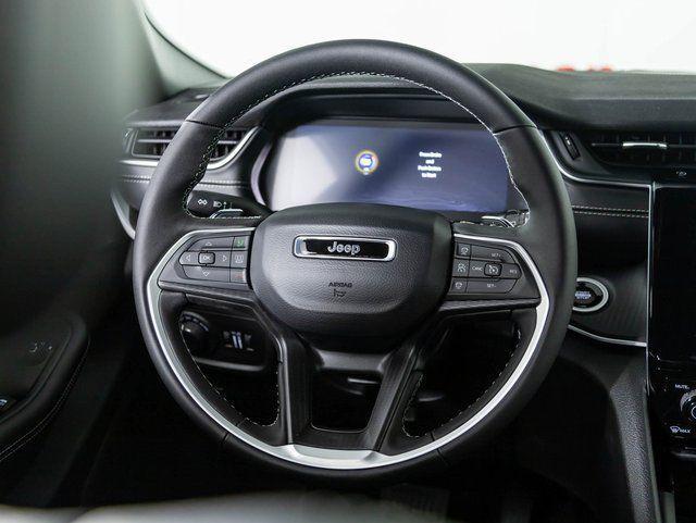 new 2025 Jeep Grand Cherokee car, priced at $38,530