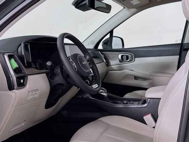 used 2023 Kia Sorento car, priced at $33,200