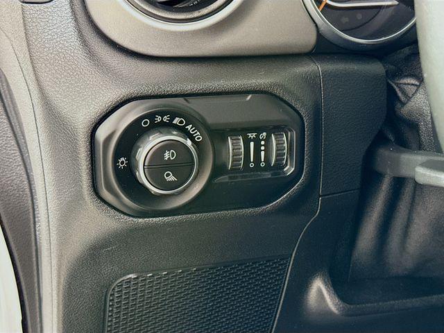 used 2021 Jeep Gladiator car, priced at $28,500