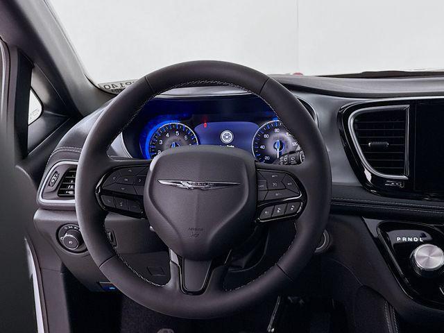new 2026 Chrysler Pacifica car, priced at $51,655