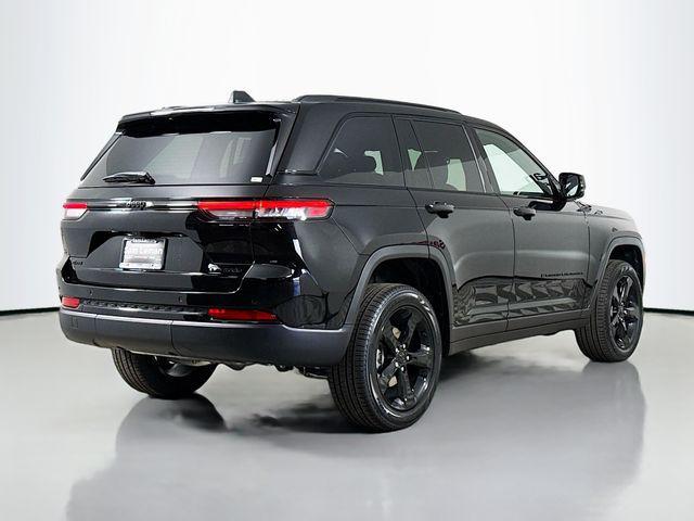 new 2025 Jeep Grand Cherokee car, priced at $41,720