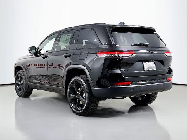 new 2025 Jeep Grand Cherokee car, priced at $41,720