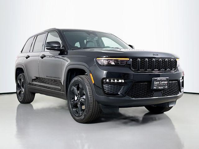 new 2025 Jeep Grand Cherokee car, priced at $41,720