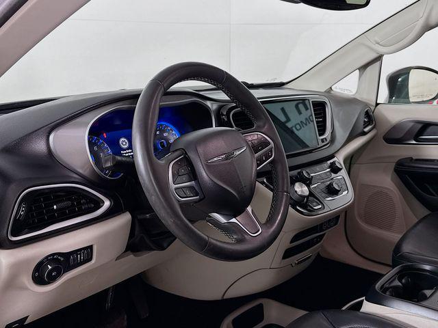 used 2022 Chrysler Pacifica car, priced at $20,995