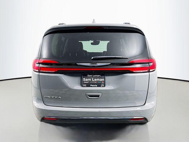 used 2022 Chrysler Pacifica car, priced at $20,995