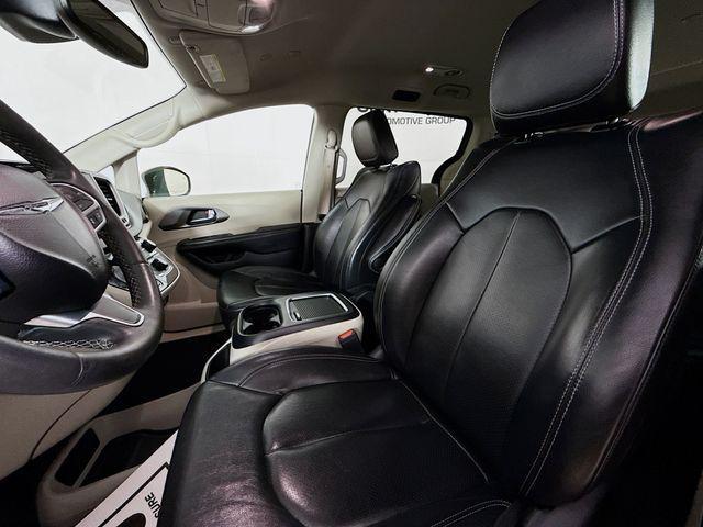 used 2022 Chrysler Pacifica car, priced at $20,995