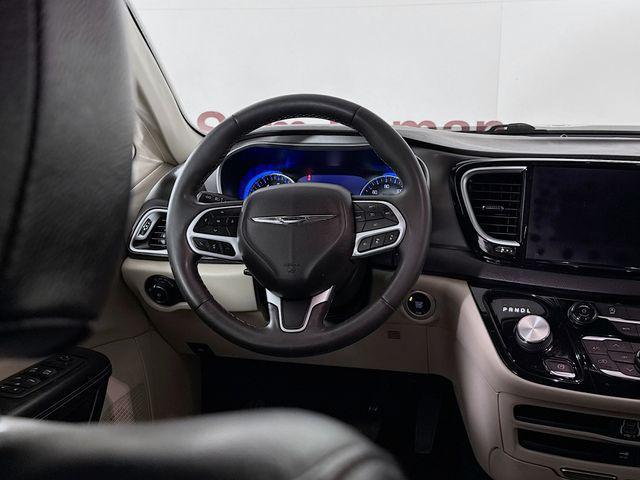 used 2022 Chrysler Pacifica car, priced at $20,995