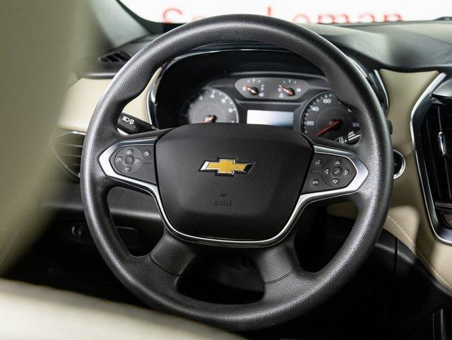 used 2023 Chevrolet Traverse car, priced at $27,500