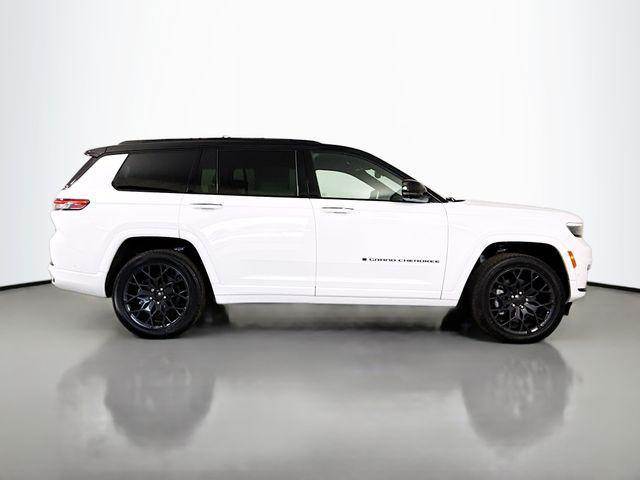 new 2025 Jeep Grand Cherokee L car, priced at $57,580