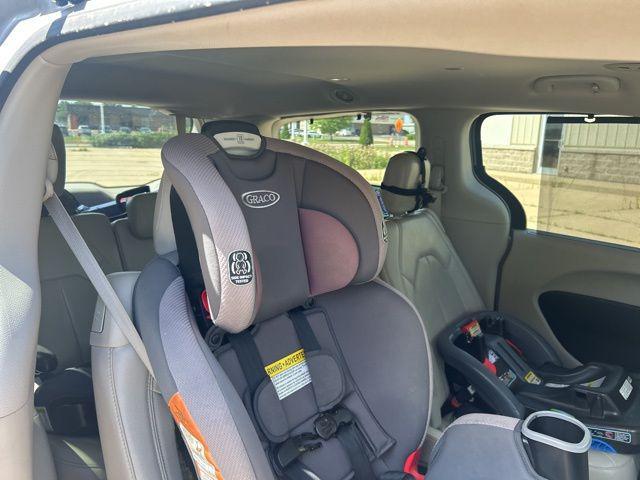 used 2018 Chrysler Pacifica car, priced at $14,440