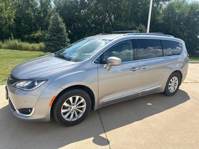 used 2018 Chrysler Pacifica car, priced at $14,440