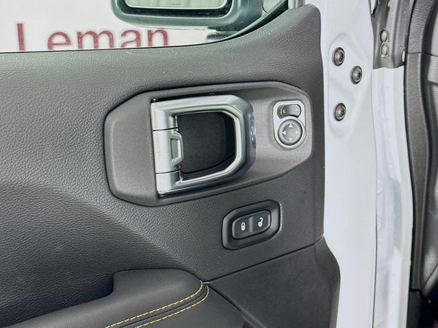 new 2025 Jeep Wrangler car, priced at $49,025