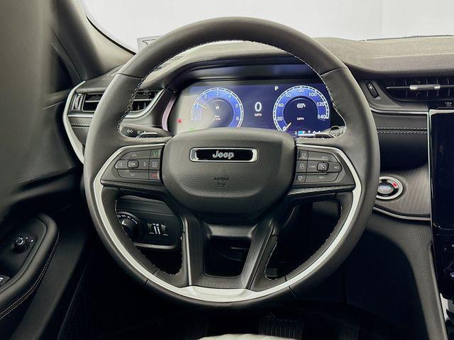 new 2025 Jeep Grand Cherokee car, priced at $37,170
