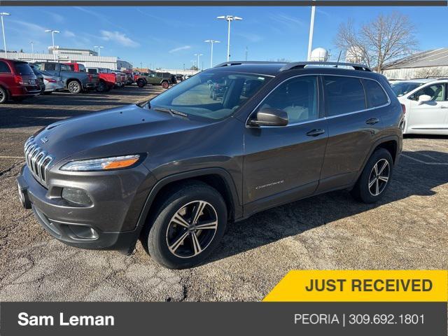 used 2017 Jeep Cherokee car, priced at $9,775