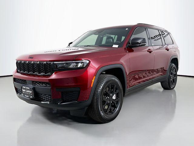 used 2025 Jeep Grand Cherokee L car, priced at $42,495