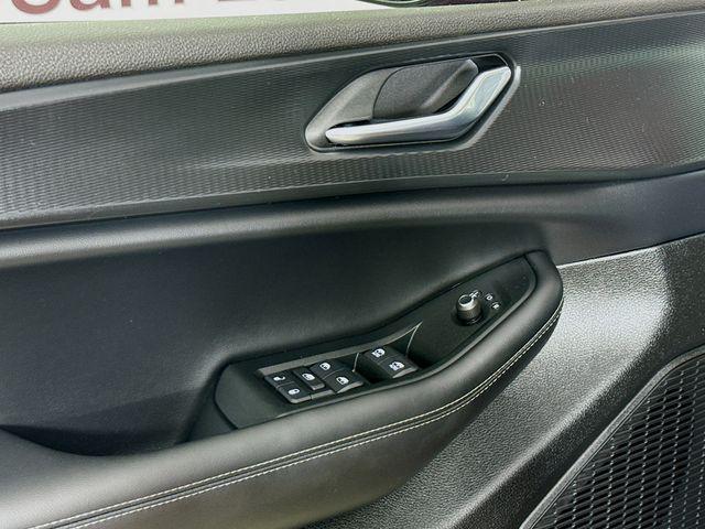 used 2025 Jeep Grand Cherokee L car, priced at $42,495